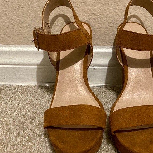 Mix No. 6 Jordie Wedges - Picture 1 of 5